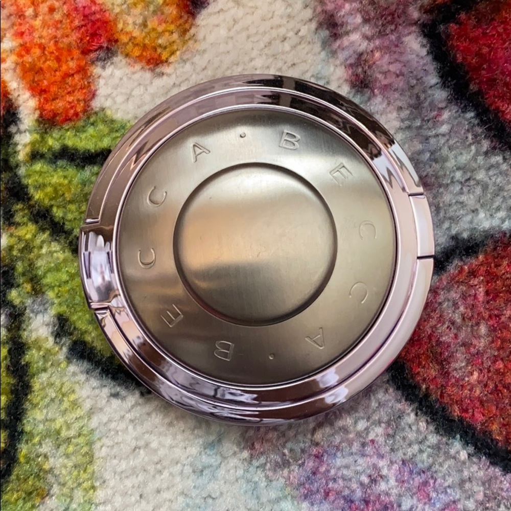 Becca highlighter